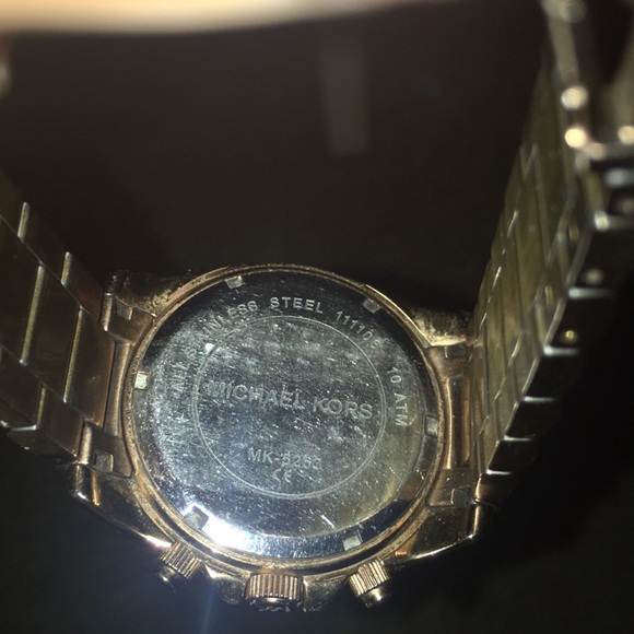 Watch - Picture 2 of 2